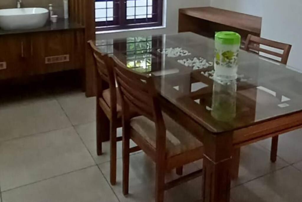 Eka Homes 3Bhdk Villa Thiruvananthapuram Bagian luar foto