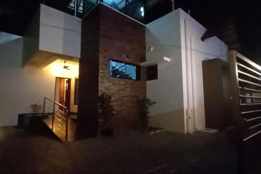 Eka Homes 3Bhdk Villa Thiruvananthapuram Bagian luar foto
