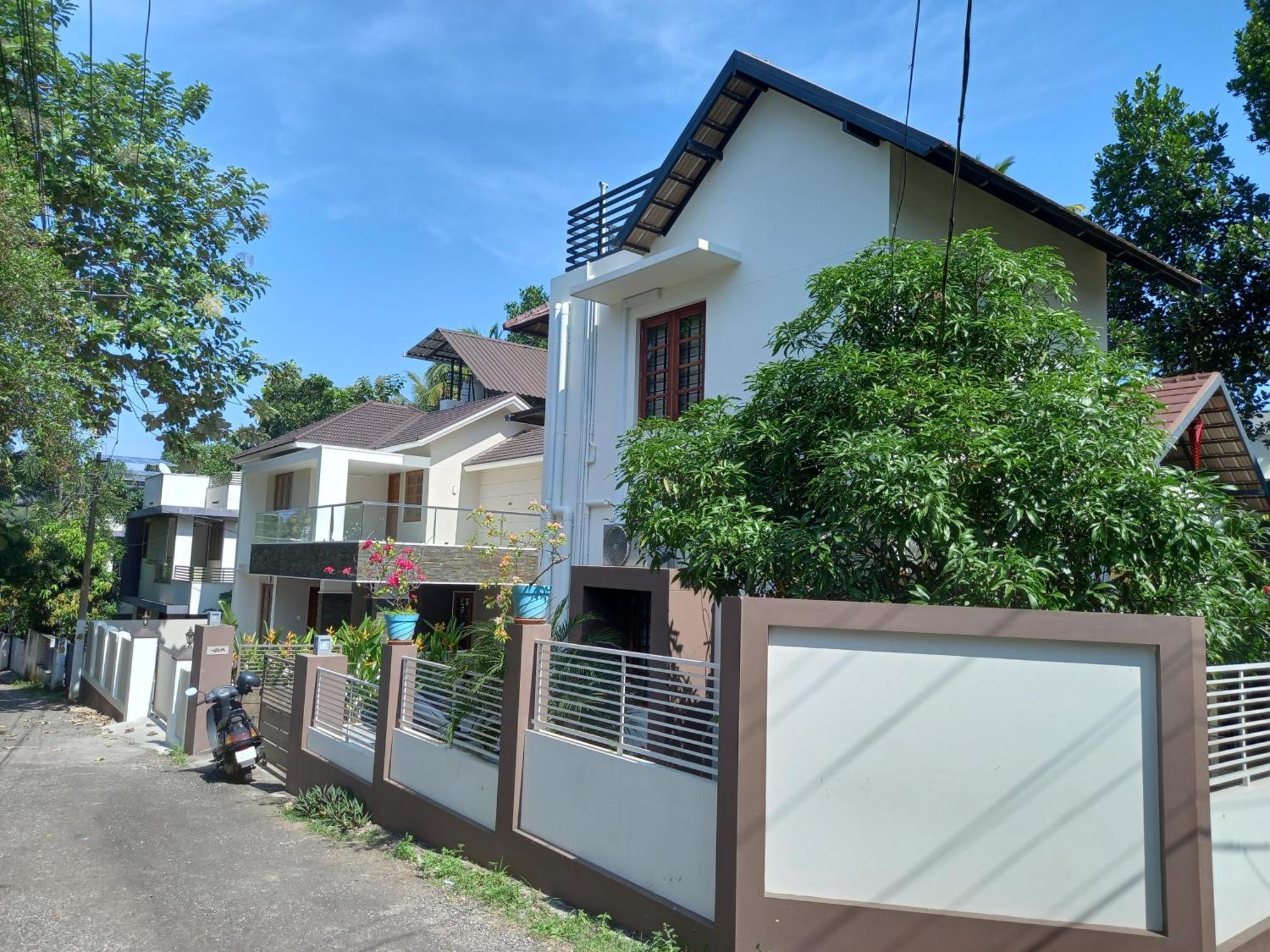 Eka Homes 3Bhdk Villa Thiruvananthapuram Bagian luar foto