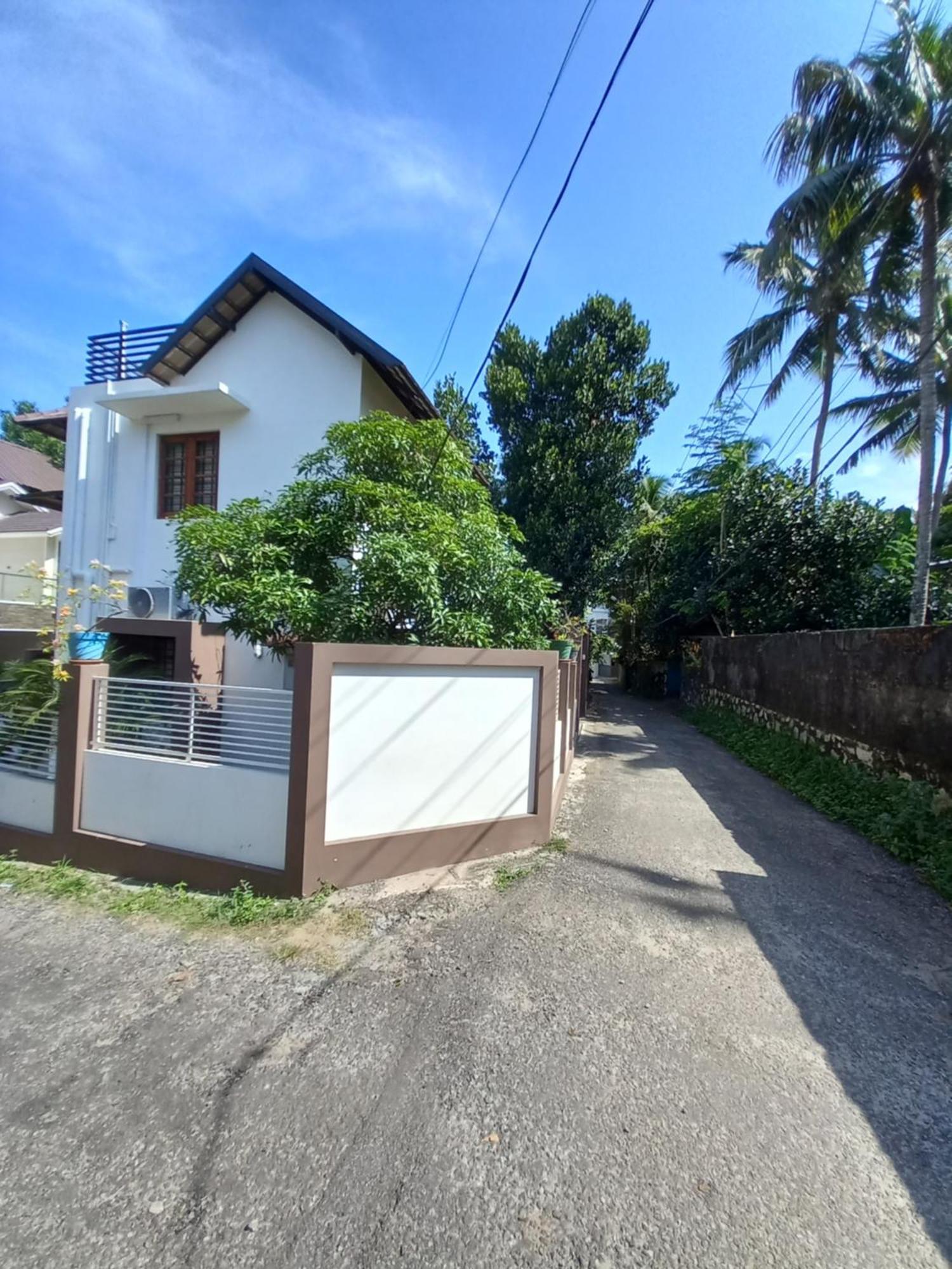 Eka Homes 3Bhdk Villa Thiruvananthapuram Bagian luar foto